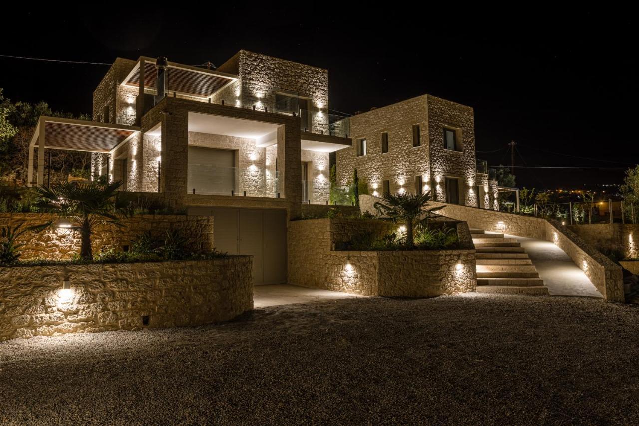 Manitennisvillas Stoúpa Buitenkant foto